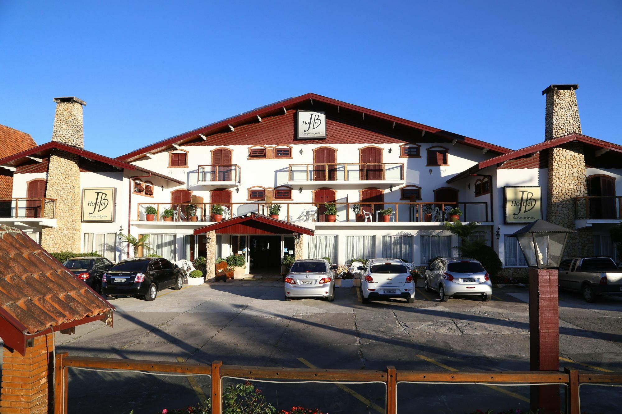 Hotel Jb Campos do Jordão Kültér fotó